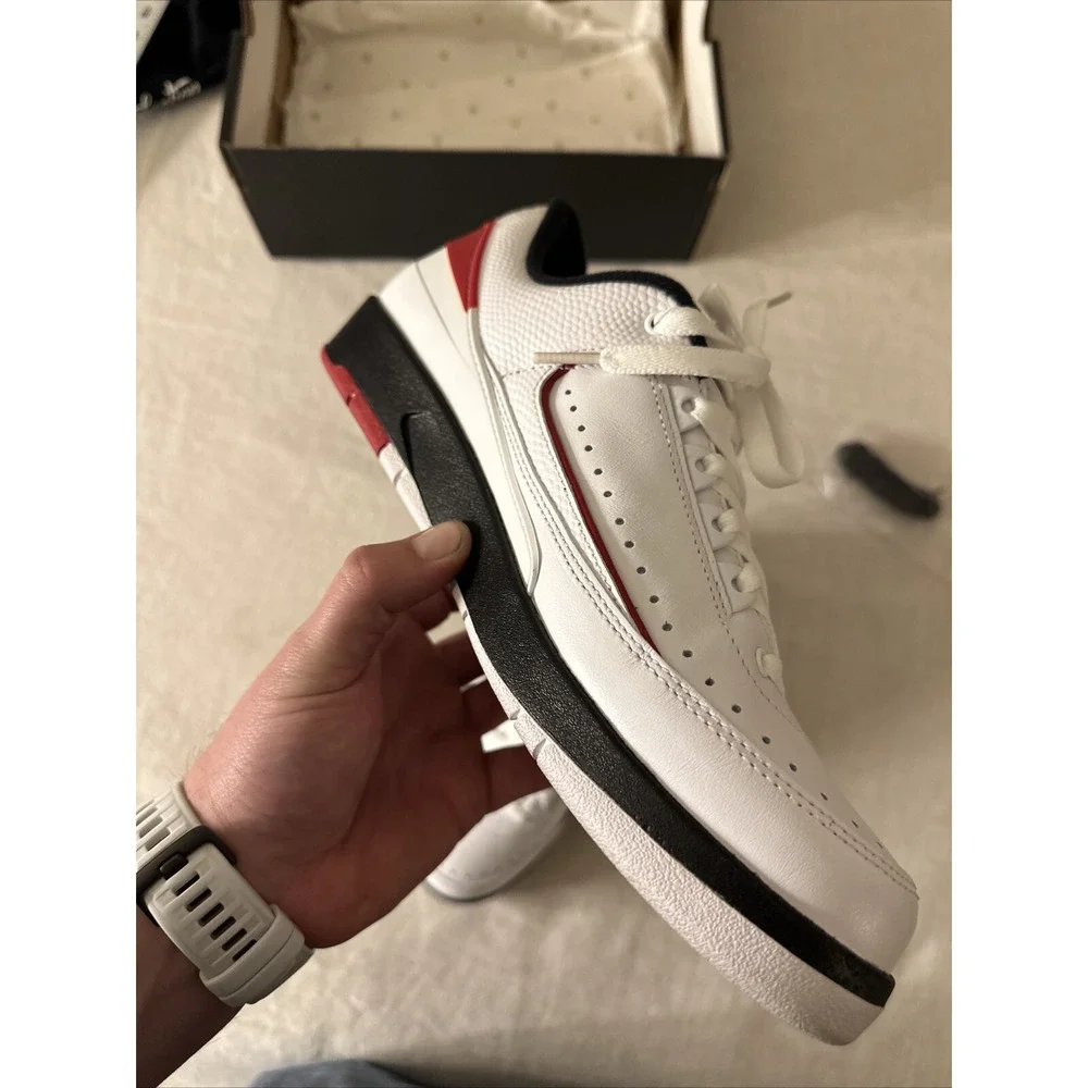 Size 9 - Air Jordan 2 Retro 2016 Low‎ Chicago Very Nice